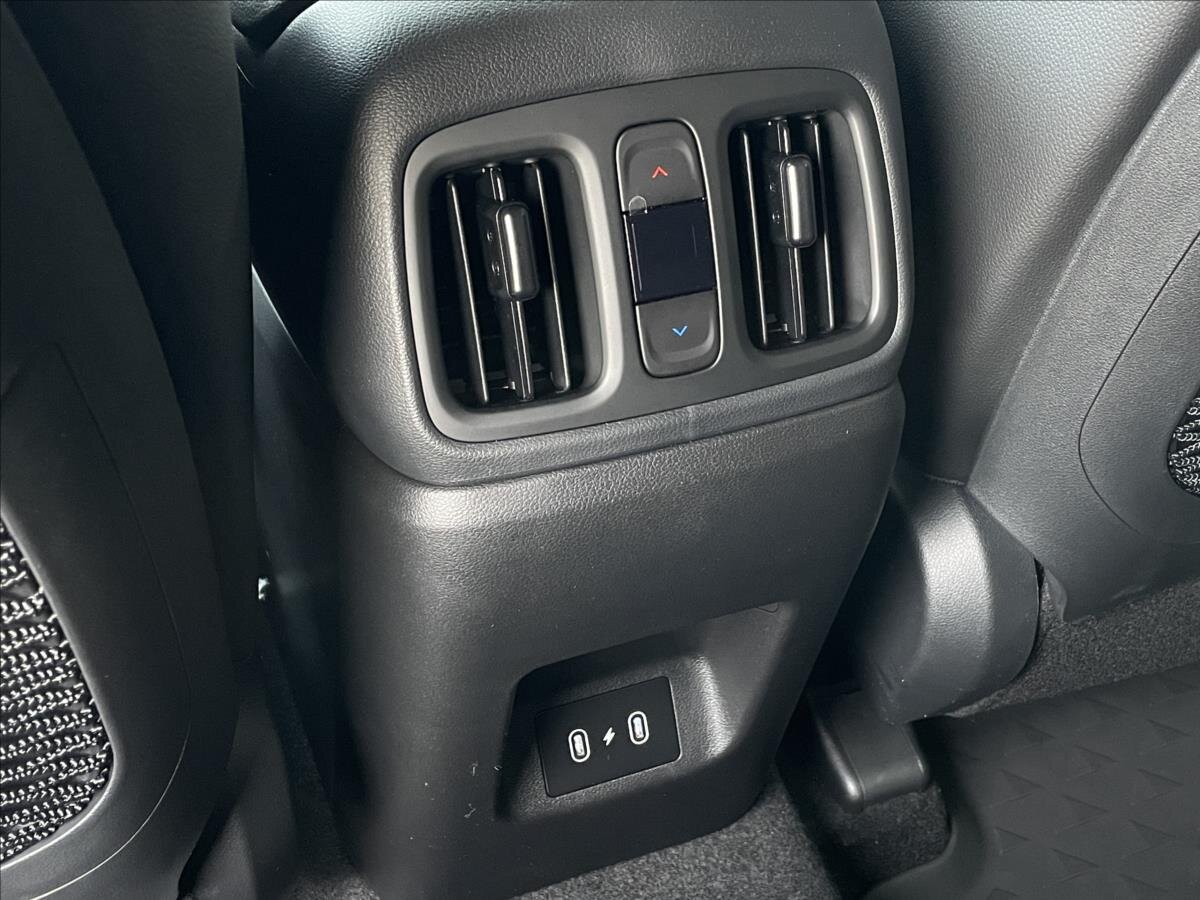 Hyundai Tucson SUV 1,6 l 132 kw