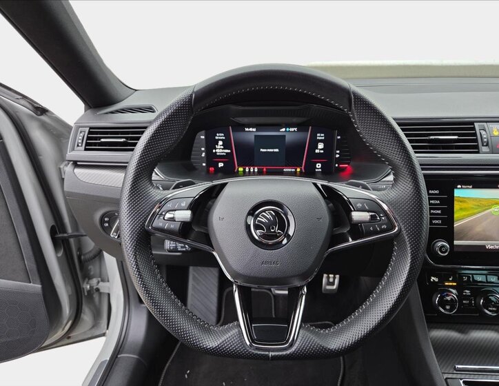 Škoda Superb Kombi 2,0 l 110 kw