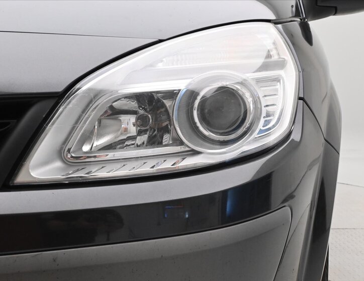 Renault Scénic MPV 1,5 l 78 kw