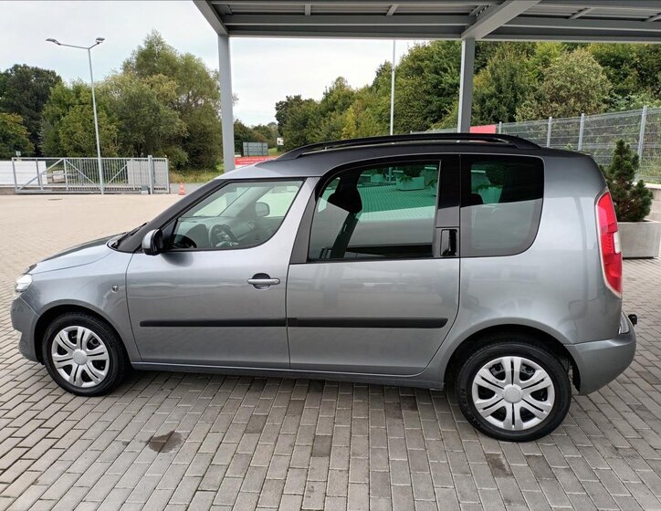 Škoda Roomster Kombi 1,2 l 63 kw