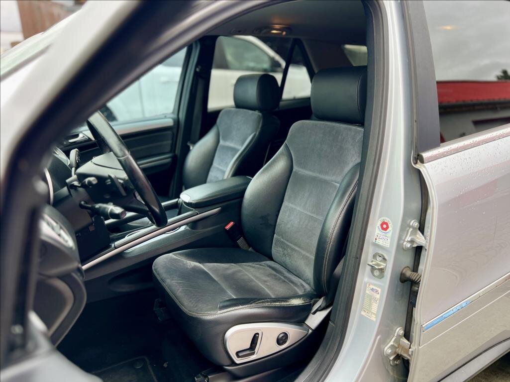 Mercedes-Benz Třídy M SUV 3,0 l 165 kw