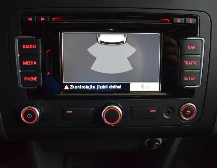 Volkswagen Touran MPV 1,6 l 77 kw