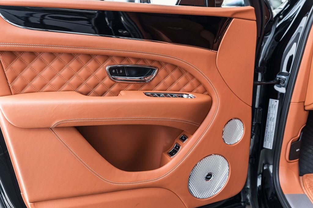 Bentley Bentayga SUV / Terénní 4,0 l 404 kw