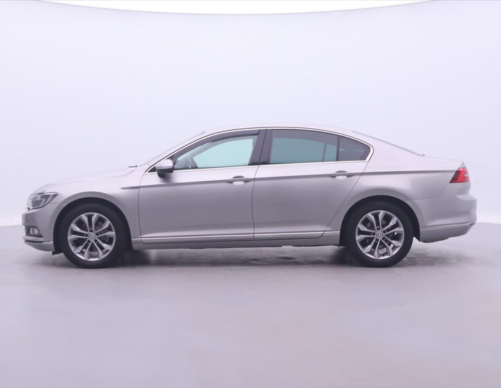 Volkswagen Passat Sedan 2,0 l 110 kw