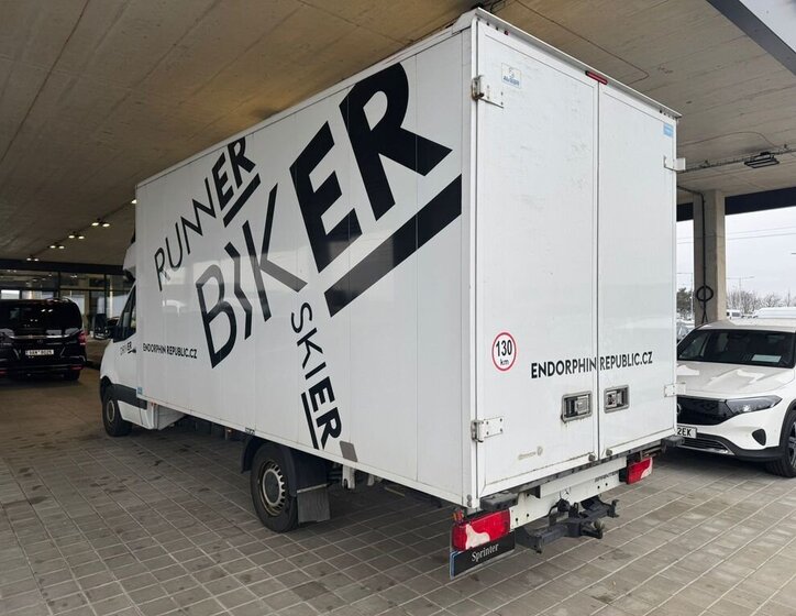 Mercedes-Benz Sprinter 15