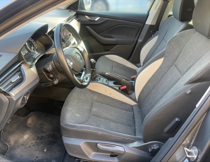 Škoda Scala Hatchback 1,5 l 110 kw