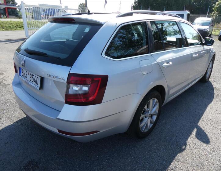 Škoda Octavia 8