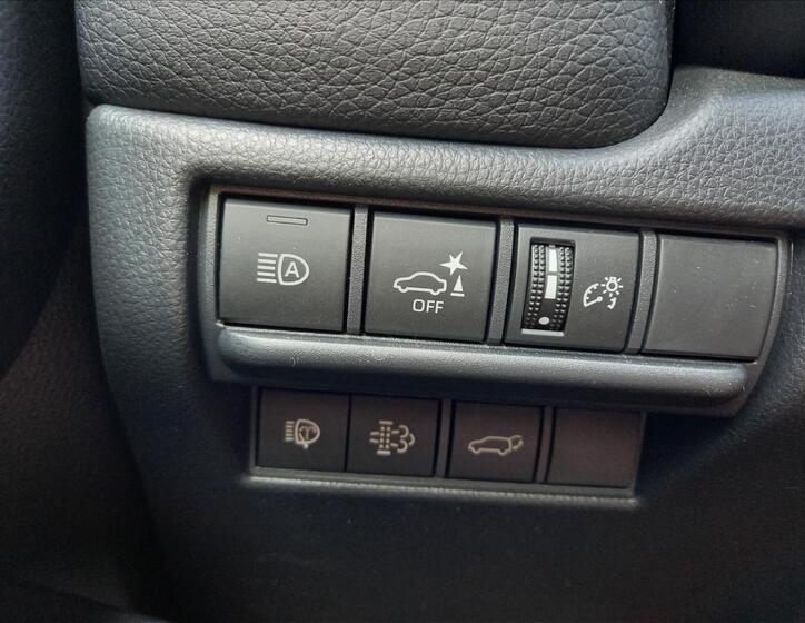 Toyota Land Cruiser 18