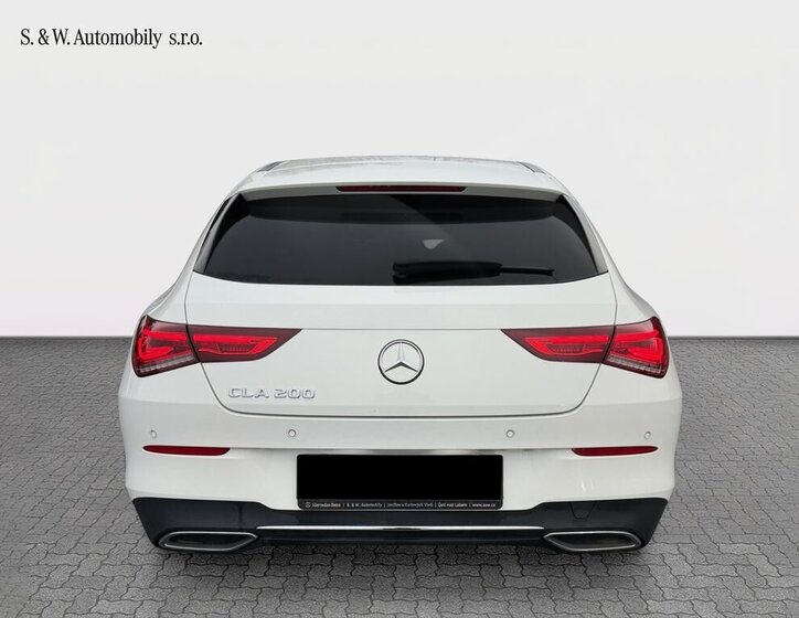 Mercedes-Benz CLA 6