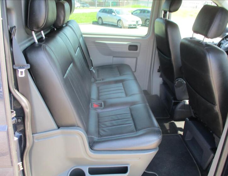 Volkswagen Transporter 11