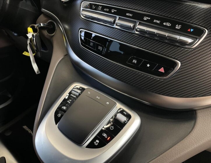 Mercedes-Benz Třídy V MPV 2,0 l 174 kw