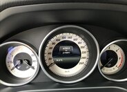 Mercedes-Benz Třídy E Kombi 2,1 l 100 kw