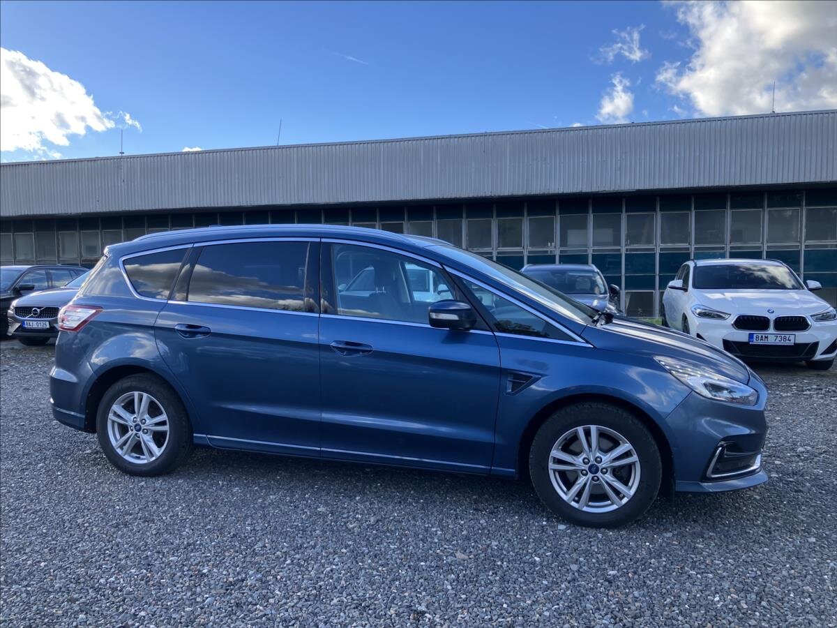 Ford S-MAX MPV 2,0 l 110 kw