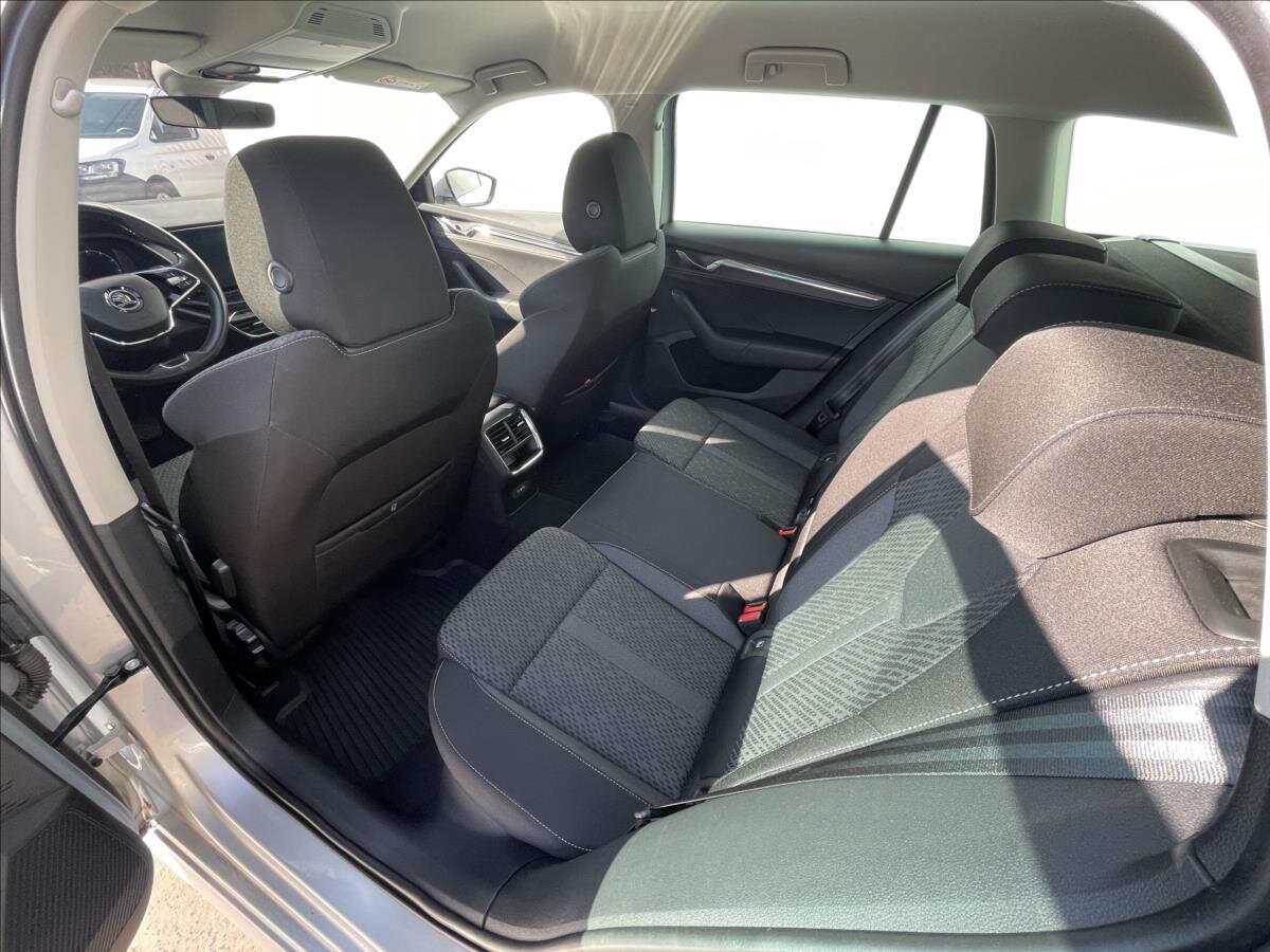 Škoda Octavia Kombi 1,4 l 150 kw