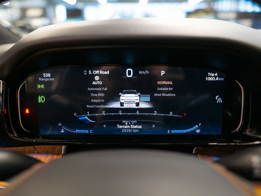 Jeep Grand Wagoneer SUV / Terénní 6,4 l 351 kw