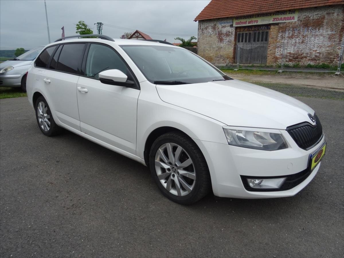 Škoda Octavia Kombi 1,2 l 77 kw