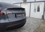 Tesla Model Y SUV / Terénní 0,0 378 kw