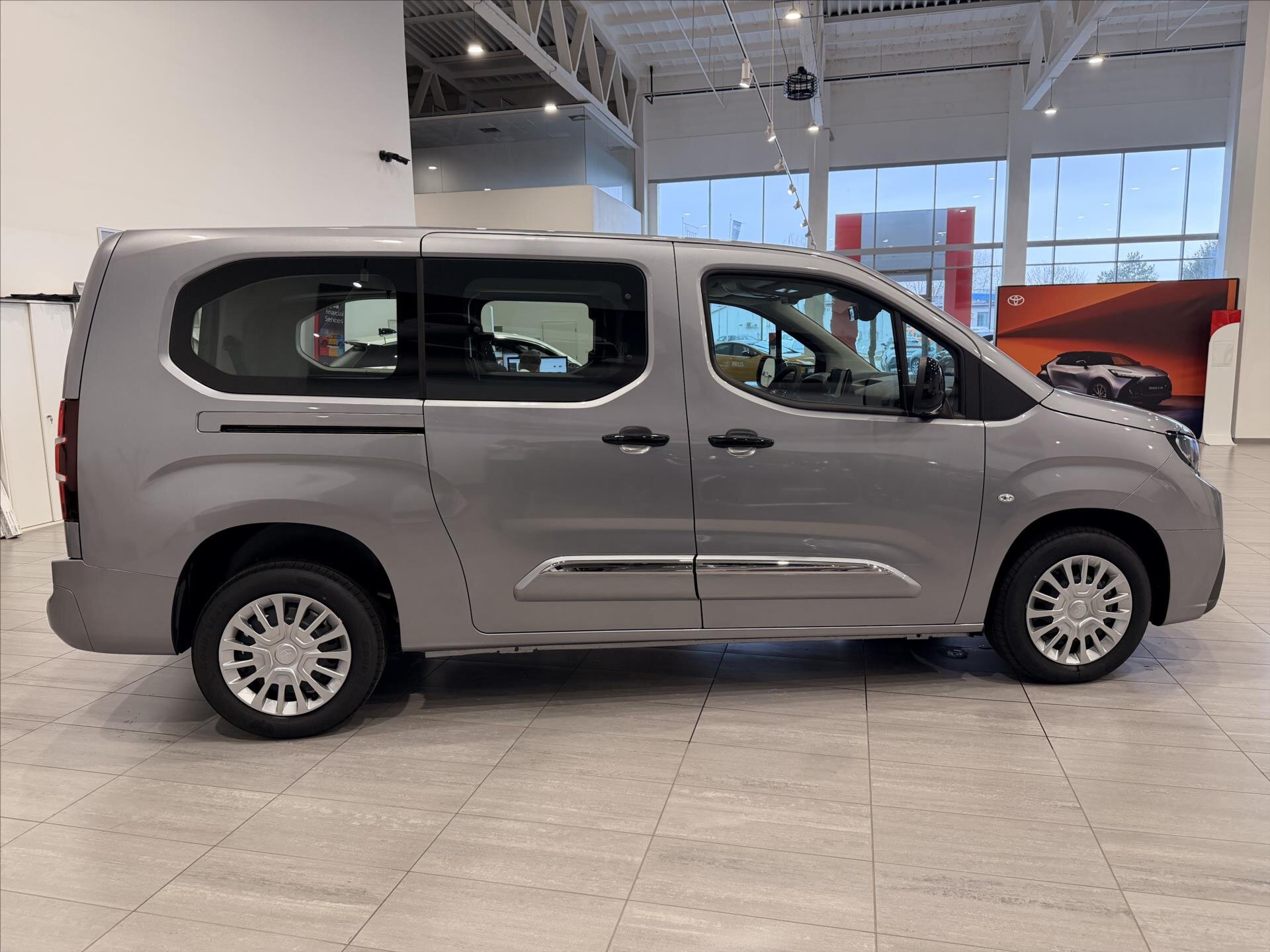 Toyota ProAce City Verso MPV 1,5 l 96 kw