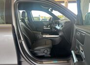 Mercedes-Benz EQB 17