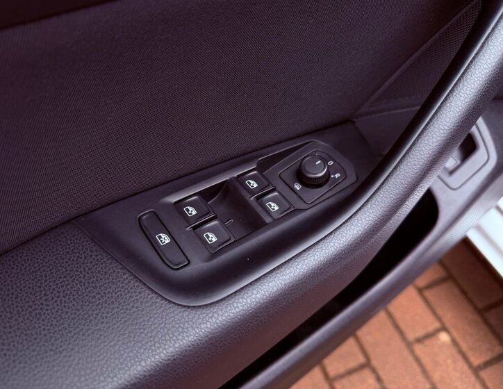 Volkswagen Passat Kombi 2,0 l 110 kw