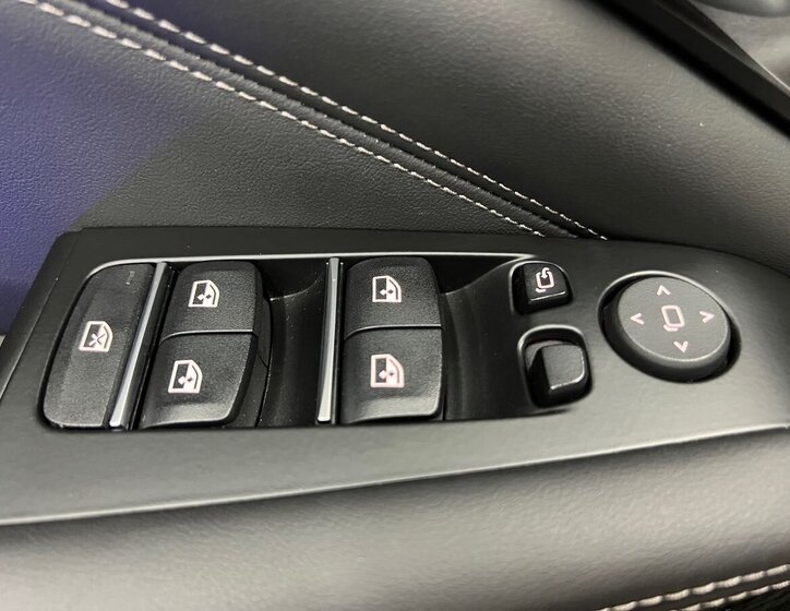 BMW X5 SUV / Terénní 3,0 l 250 kw