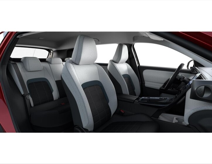 Citroën C5 Aircross SUV / Terénní 1,2 l 107 kw