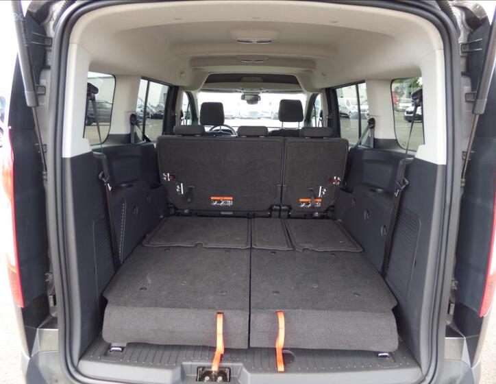 Ford Tourneo Connect 36