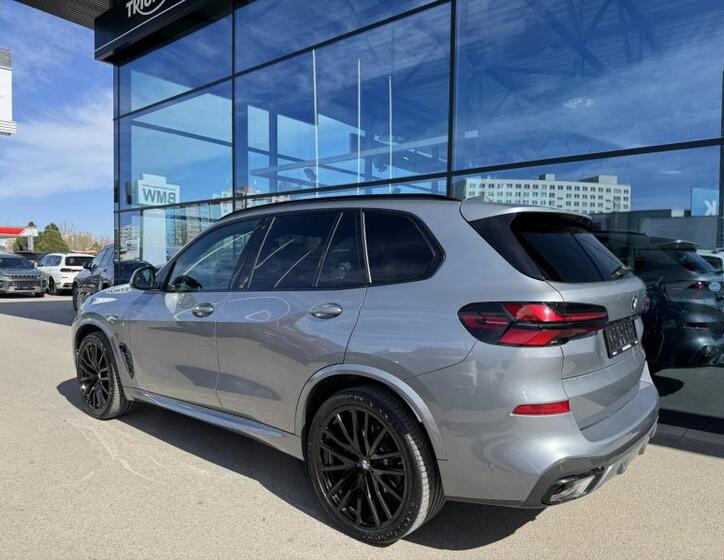 BMW X5 12