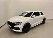 Audi Q8 SUV 3,0 l 210 kw