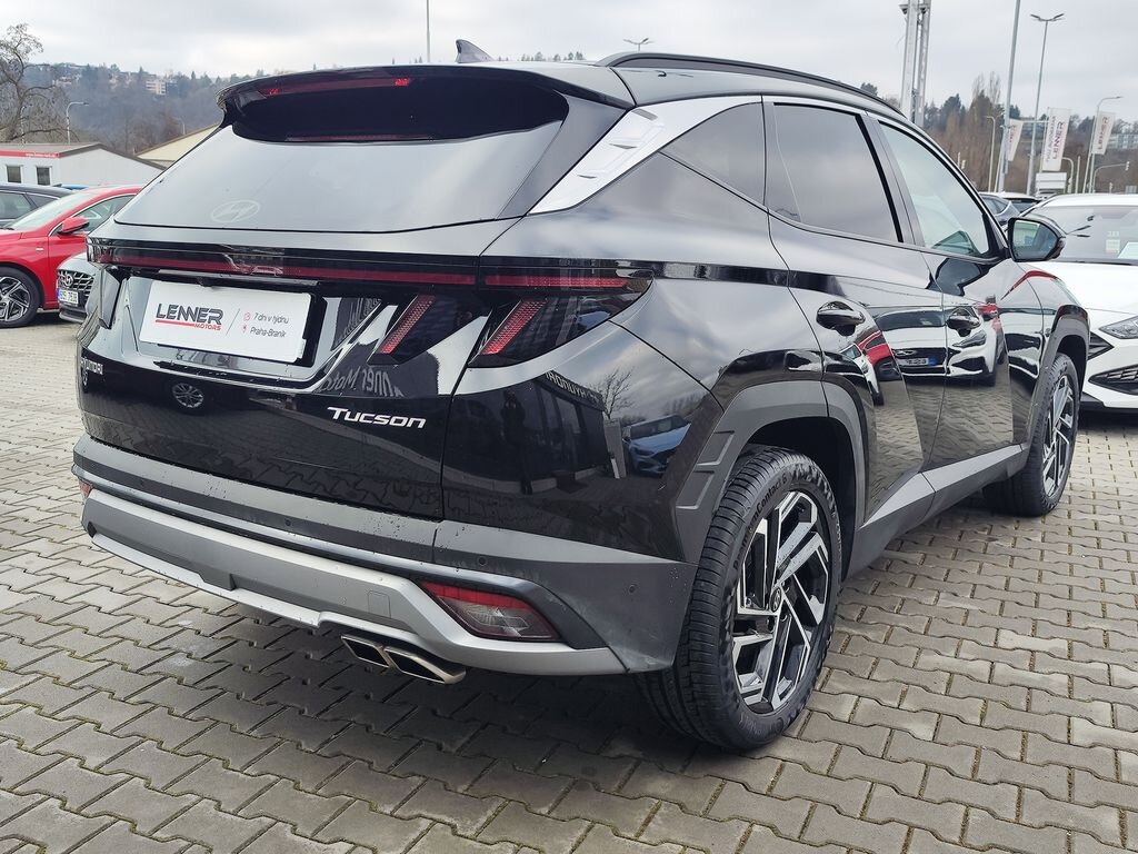 Hyundai Tucson SUV 1,6 l 118 kw