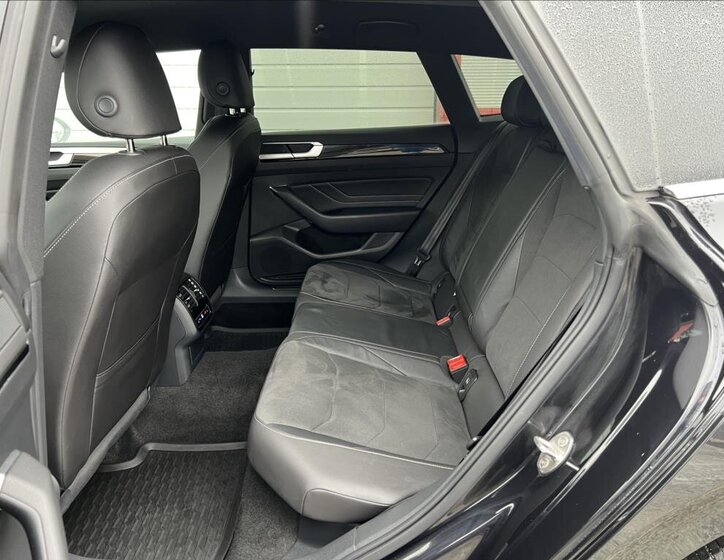 Volkswagen Arteon Kombi 2,0 l 147 kw