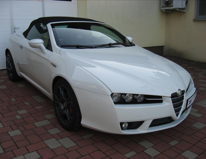Alfa Romeo Spider Kabriolet 2,2 l 136 kw