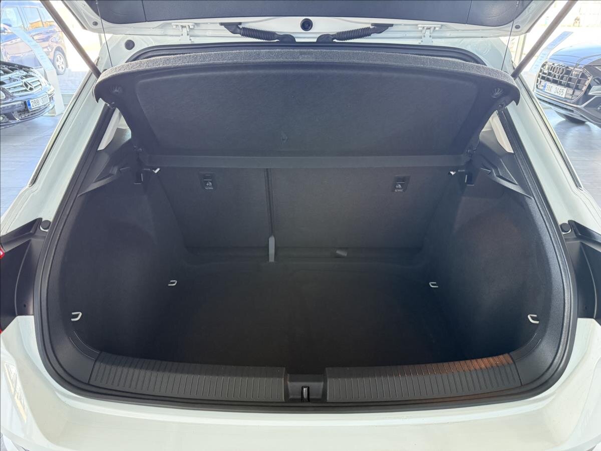 Volkswagen T-Roc Kombi 999,0 85 kw