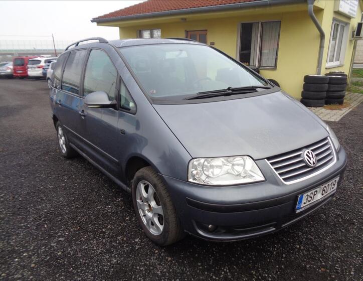 Volkswagen Sharan 1