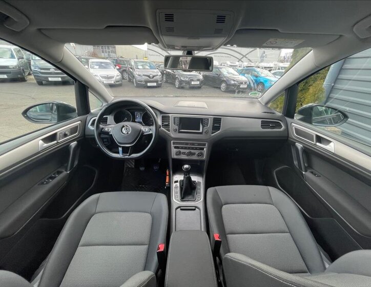 Volkswagen Golf Sportsvan 12