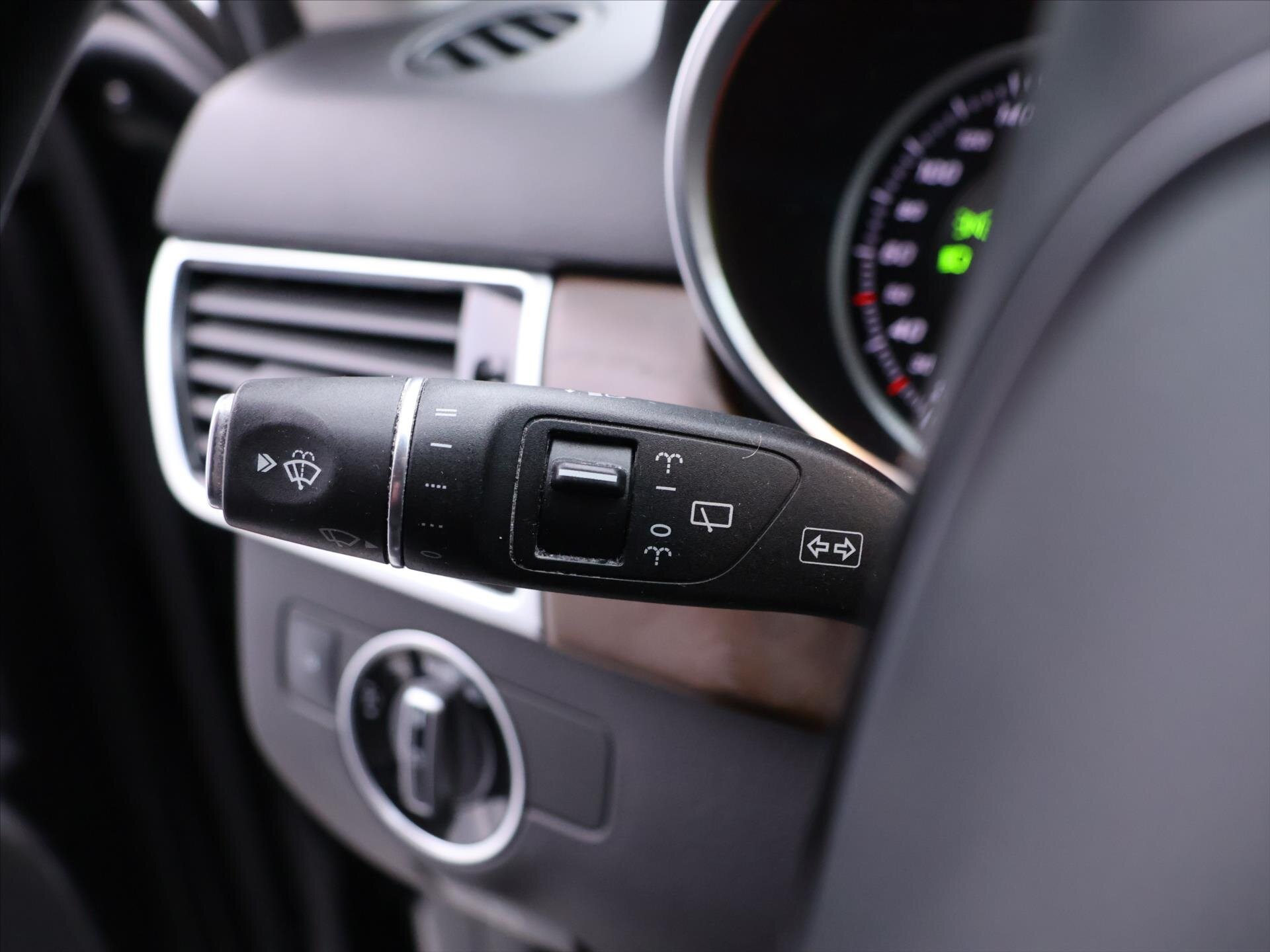 Mercedes-Benz GLE SUV / Terénní 3,0 l 190 kw