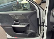 Mercedes-Benz EQB 22