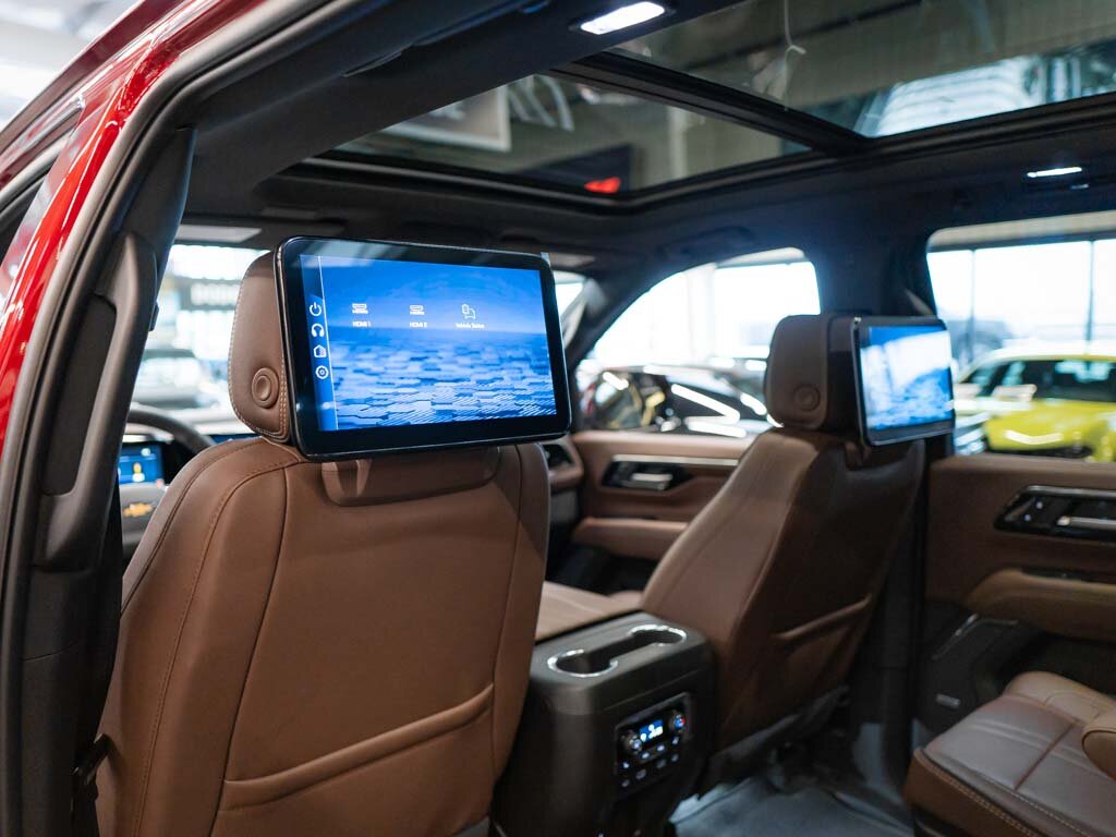 Chevrolet Suburban SUV / Terénní 6,2 l 313 kw