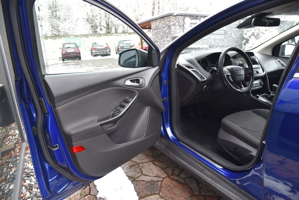 Ford Focus Kombi 1,5 l 110 kw