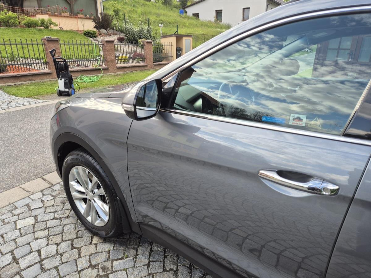 Hyundai Santa Fe SUV 2,2 l 147 kw