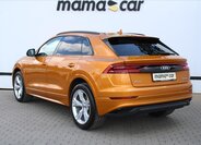 Audi Q8 5