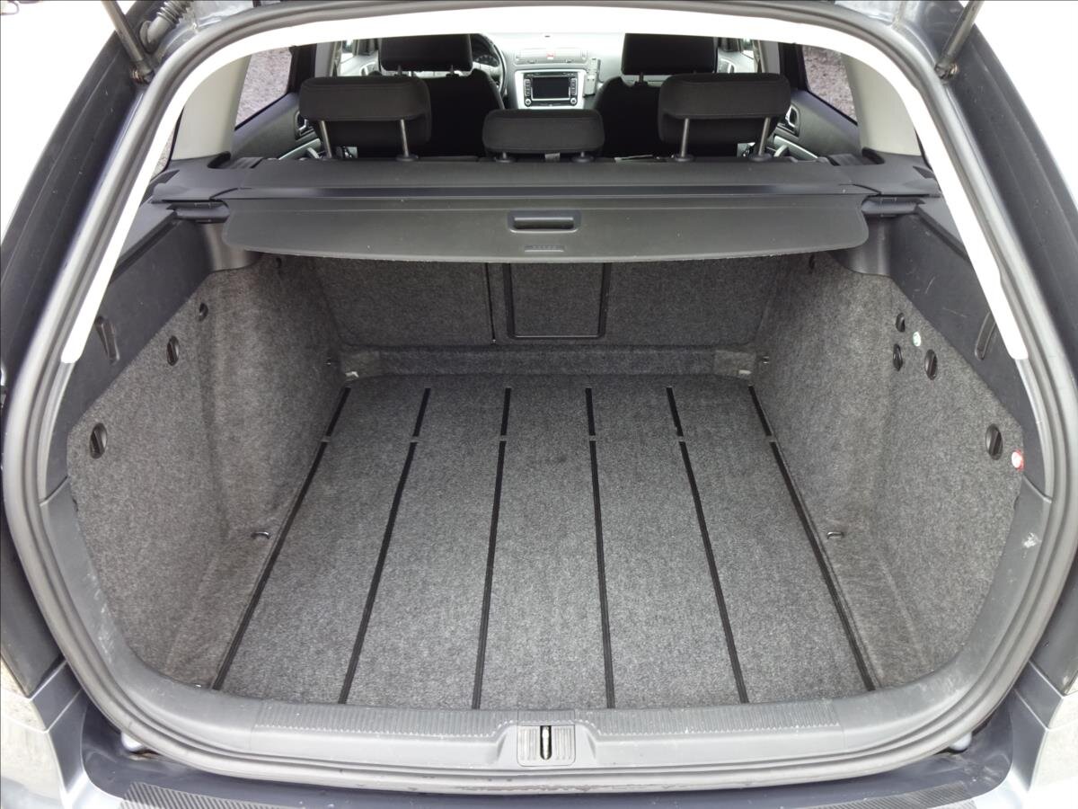 Škoda Octavia Kombi 1,8 l 118 kw