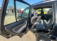 Toyota RAV4 SUV / Terénní 2,0 l 85 kw