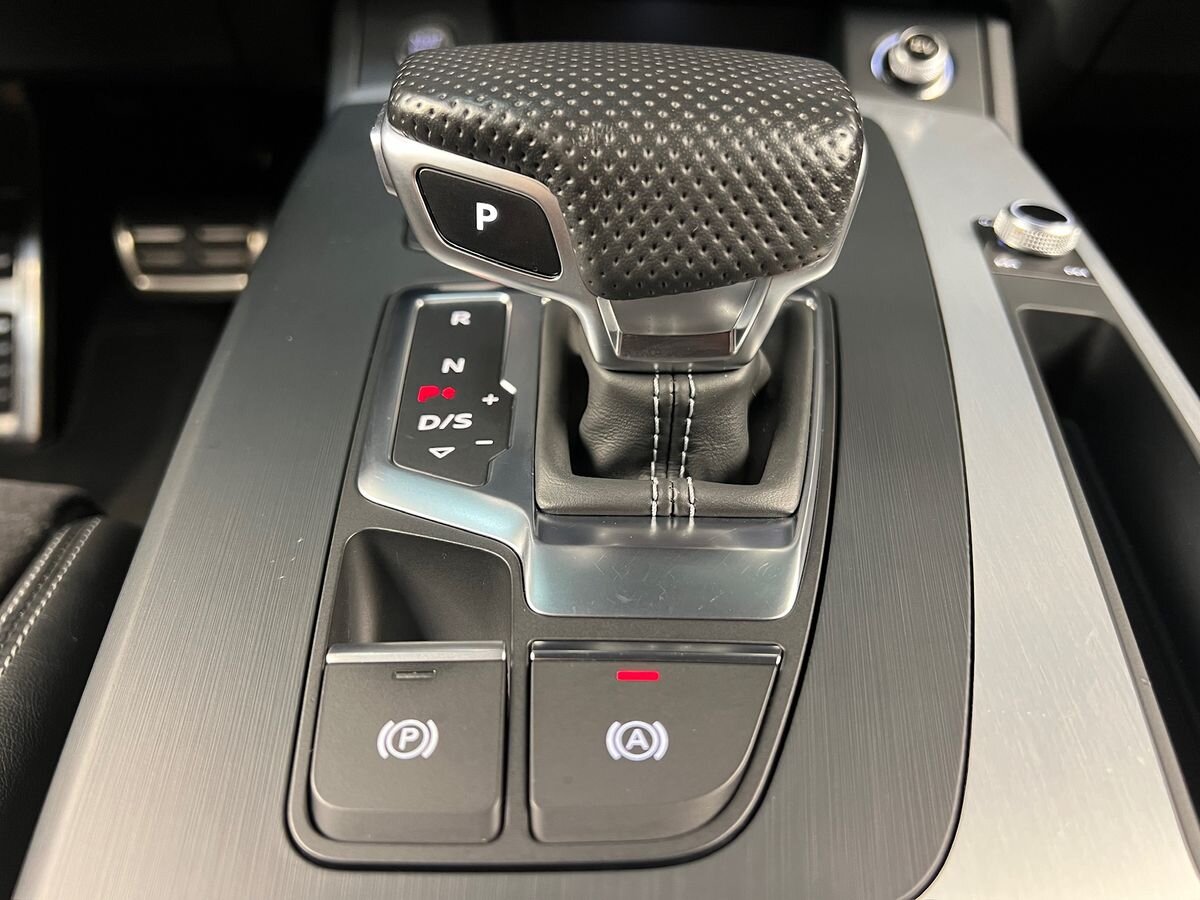 Audi Q5 SUV 3,0 l 210 kw