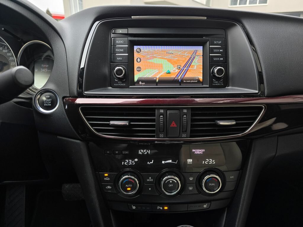 Mazda 6 Sedan 2,5 l 141 kw