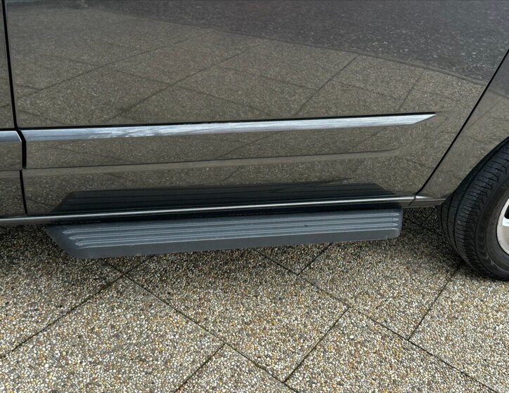 Ford Tourneo Custom Ostatní 2,0 l 96 kw