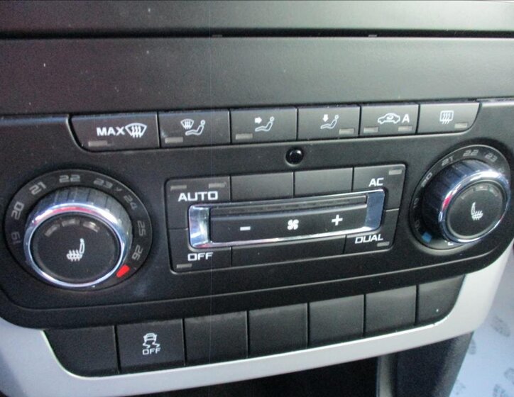 Škoda Yeti SUV / Terénní 1,2 l 77 kw