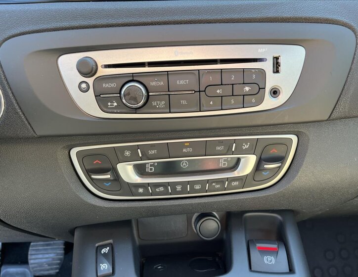 Renault Scénic MPV 1,6 l 96 kw