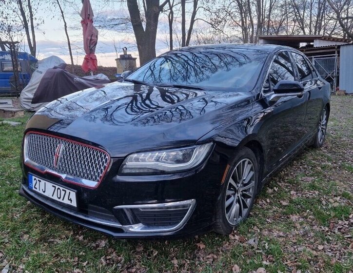 Lincoln MKZ Sedan / Limuzína 0,0 0