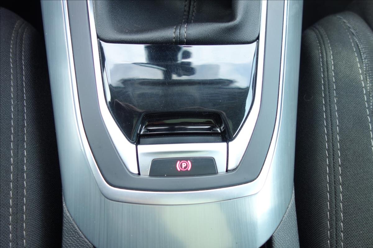 Peugeot 308 Kombi 1,6 l 88 kw